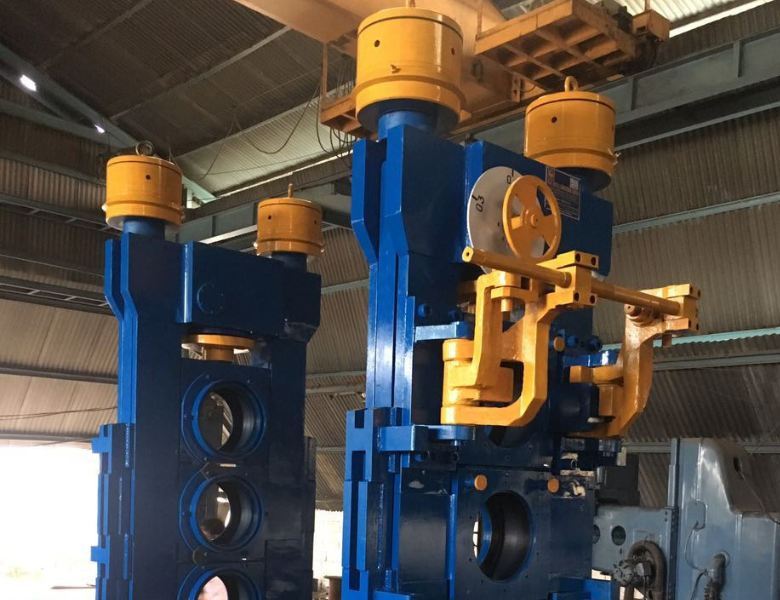 Pre-Stressed Hydraulic Clamping Mill Stands