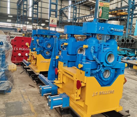 Universal Rolling Mill Stand